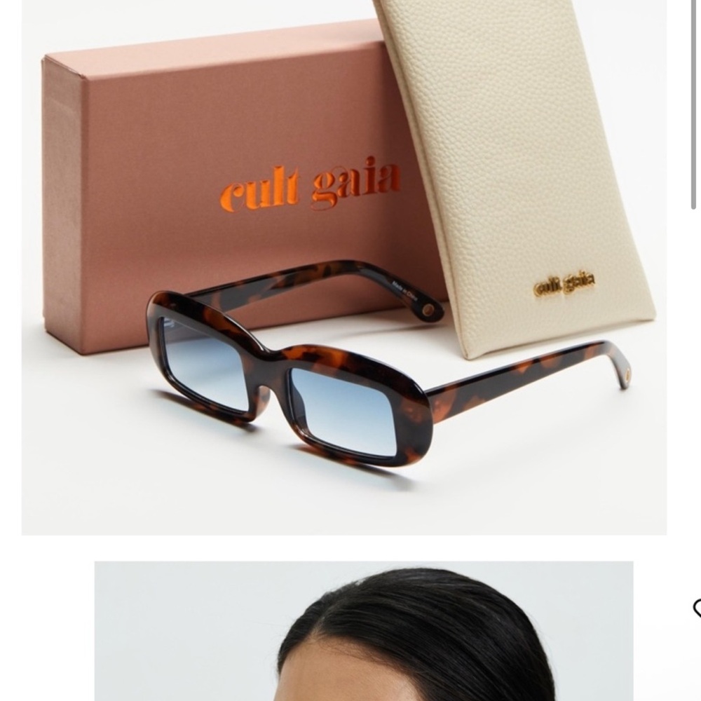 Cult Gaia Terra Sunglasses